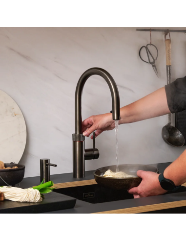 QUOOKER FLEX Round Combi B – bateria jednouchwytowa z wyciąganą wylewką i funkcją wrzątku 100°C